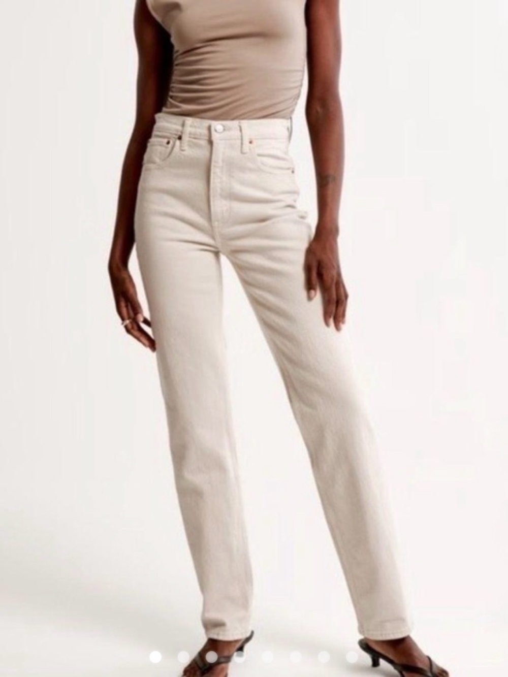 Abercrombie & Fitch The 90’s Straight Ultra High Rise Cream Jeans